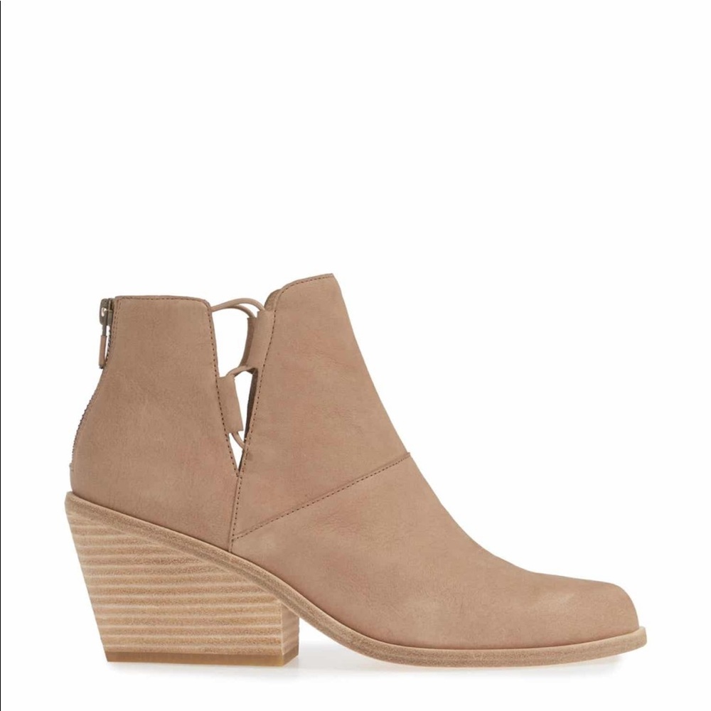 Eileen Fisher tote bootie